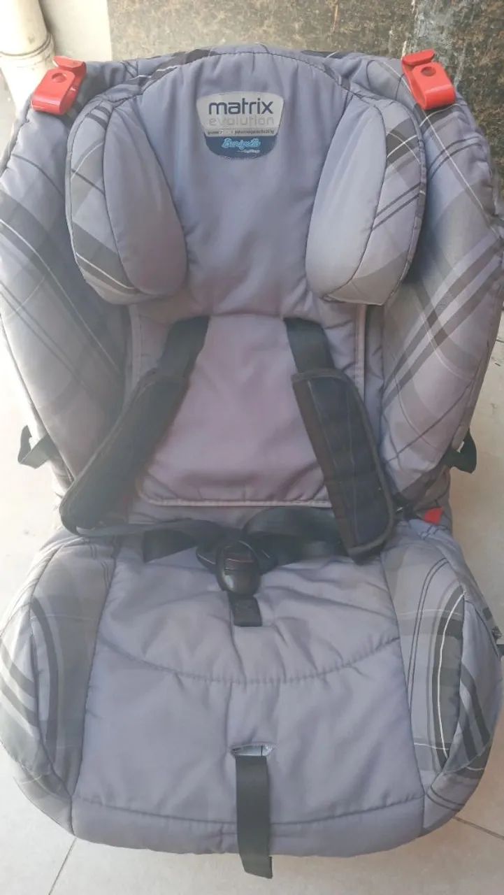 Cadeirinha de carro + acento de elevação! - Foto 4