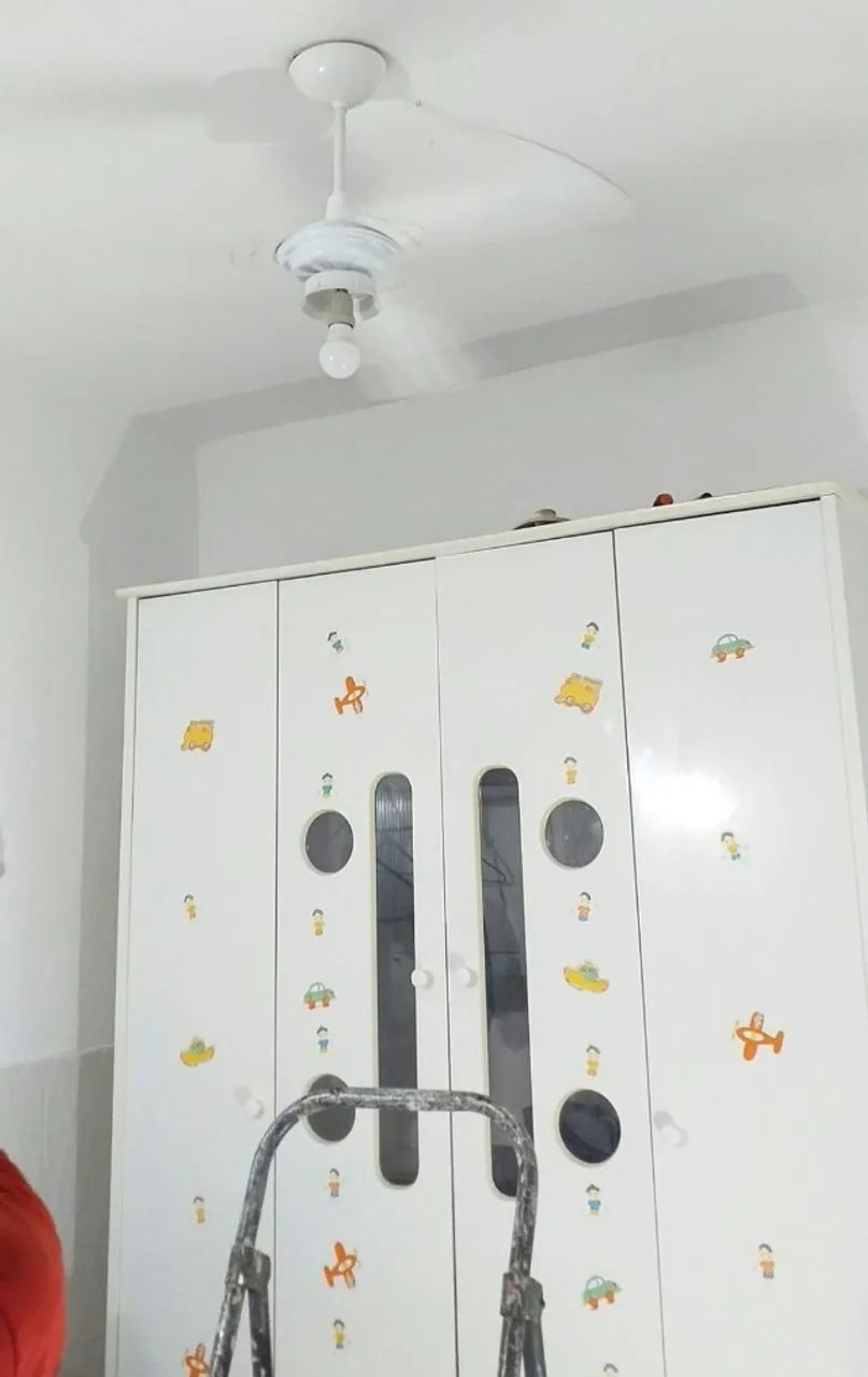 Aguarda roupa infantil usado - Foto 4