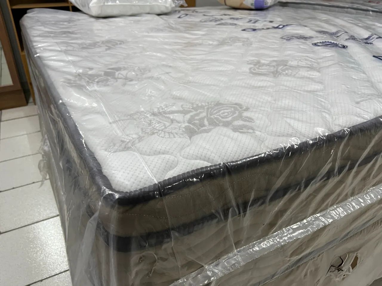 Cama super king da Ortobom de molas ensacadas  - Foto 3