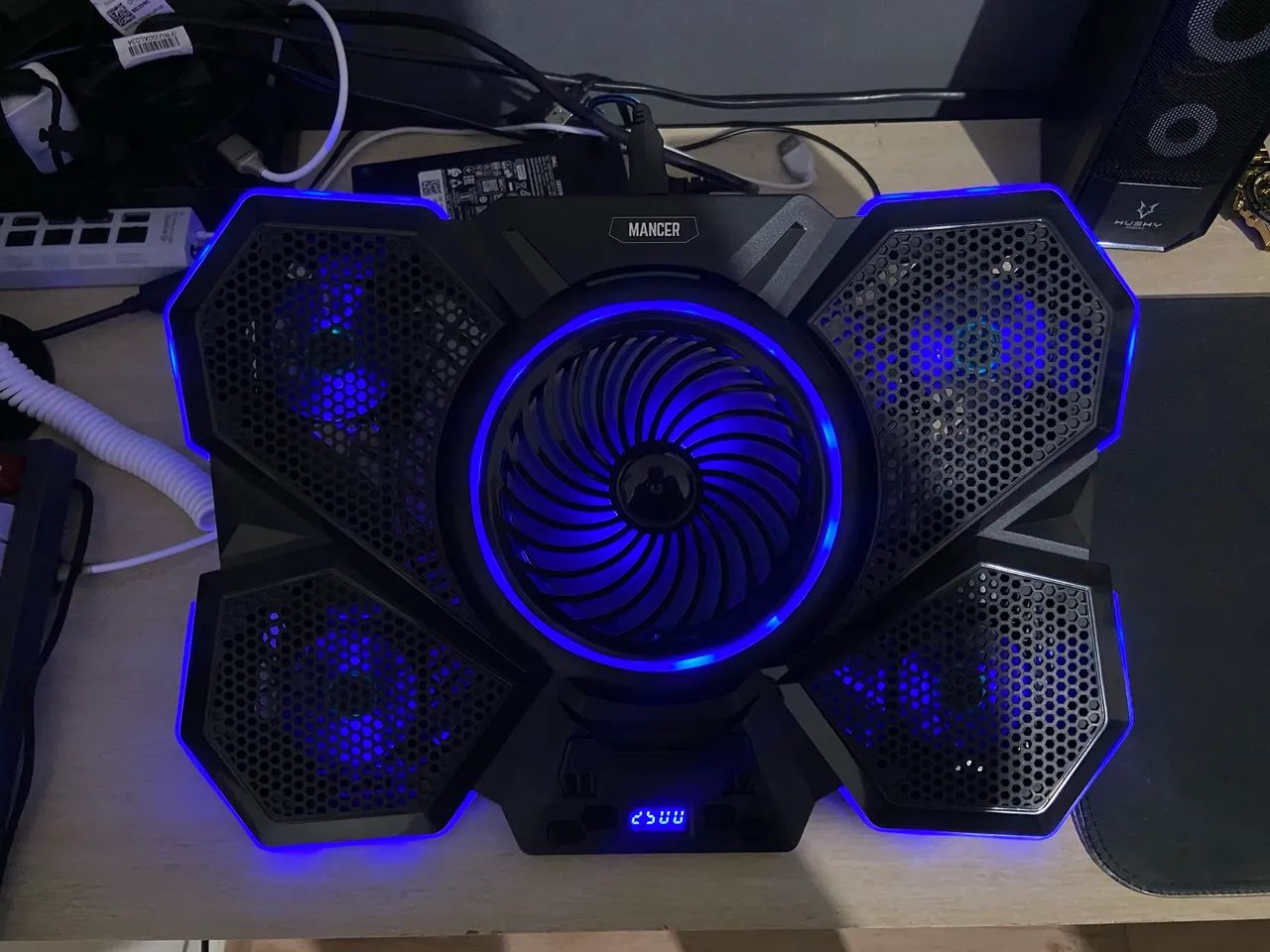BASE DE REFRIGERAÇÃO PARA NOTEBOOK MANCER KADMUS RGB - Foto 4