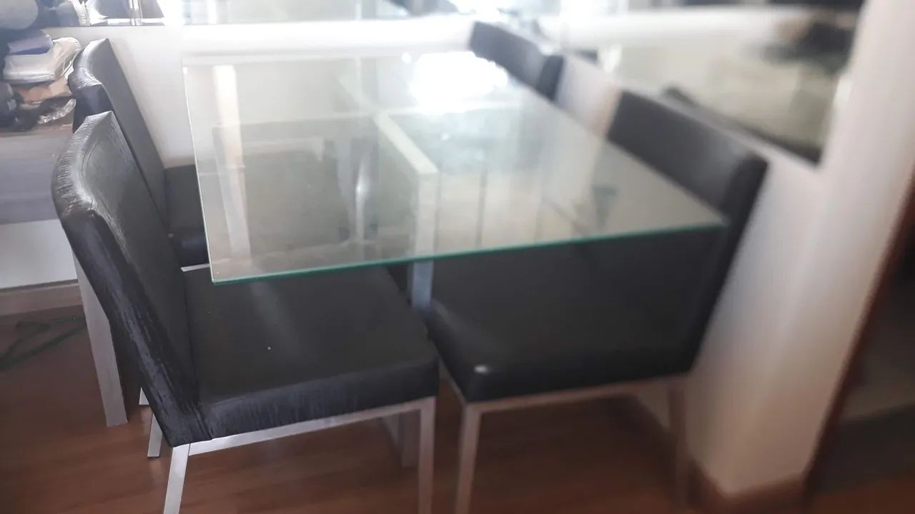 MESA 04 CADEIRAS INOX