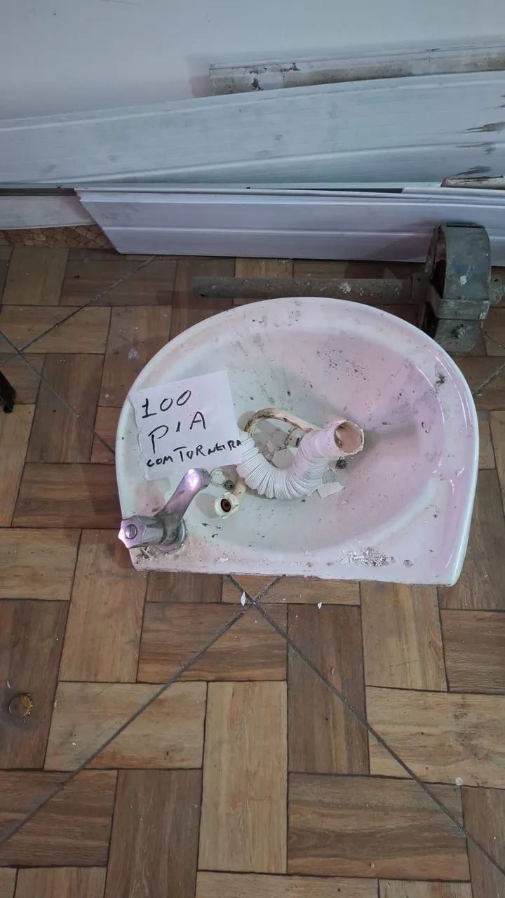 Pia