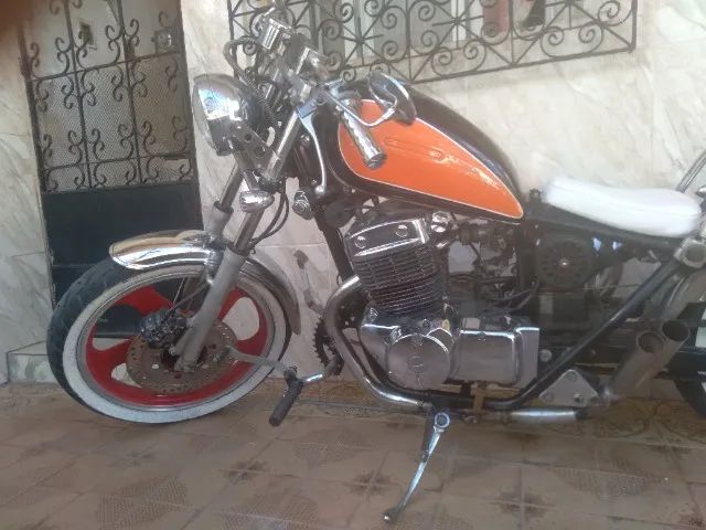 CUSTOM 250CC. 