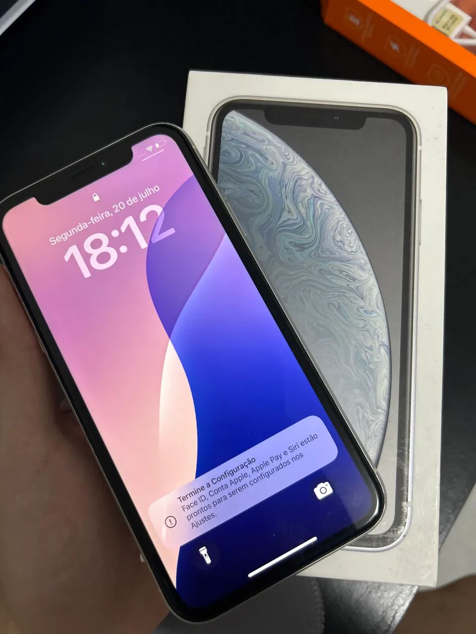 IPHONE XR - 64Gb 