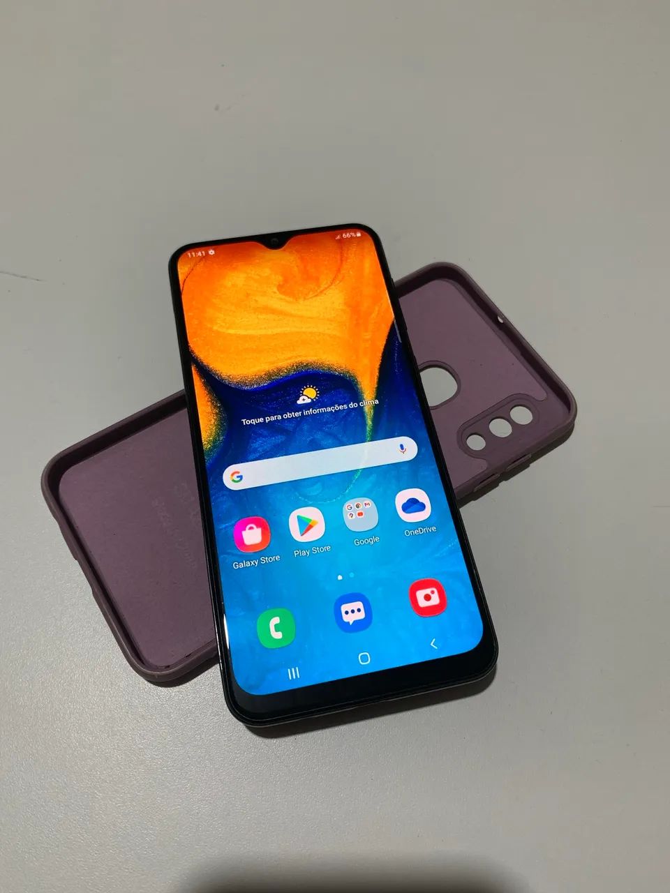 Samsung A20 - Foto 2