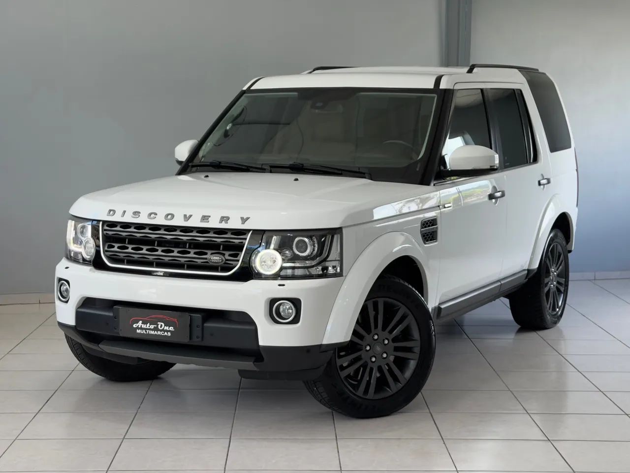 Land Rover Discovery RAW 3.0 4X4 TDV6 DIESEL AUT. 2014