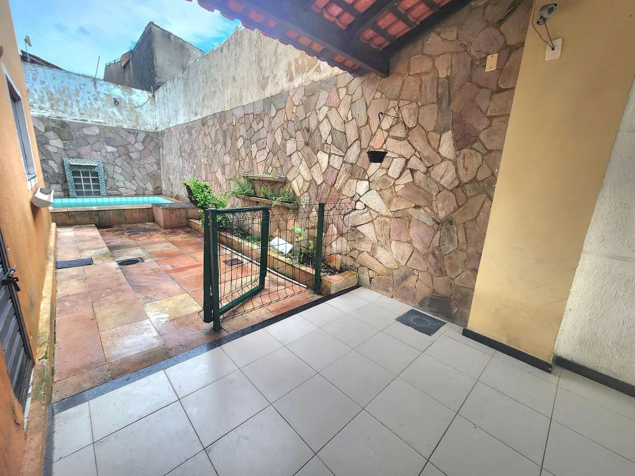 VENDO CASA CONJUNTO PROMORAR 3 SUITES - Foto 3