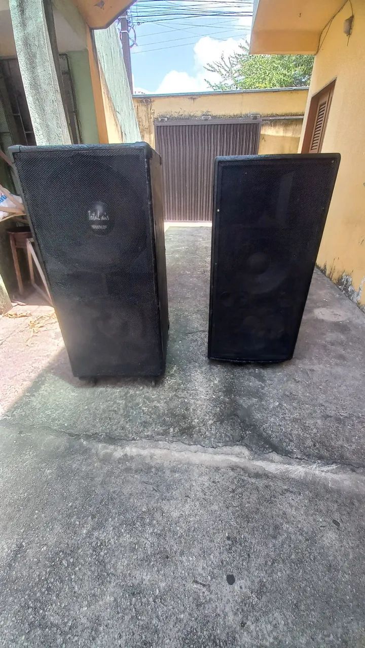 Vendo 2 caixas de som ativas da Antera 