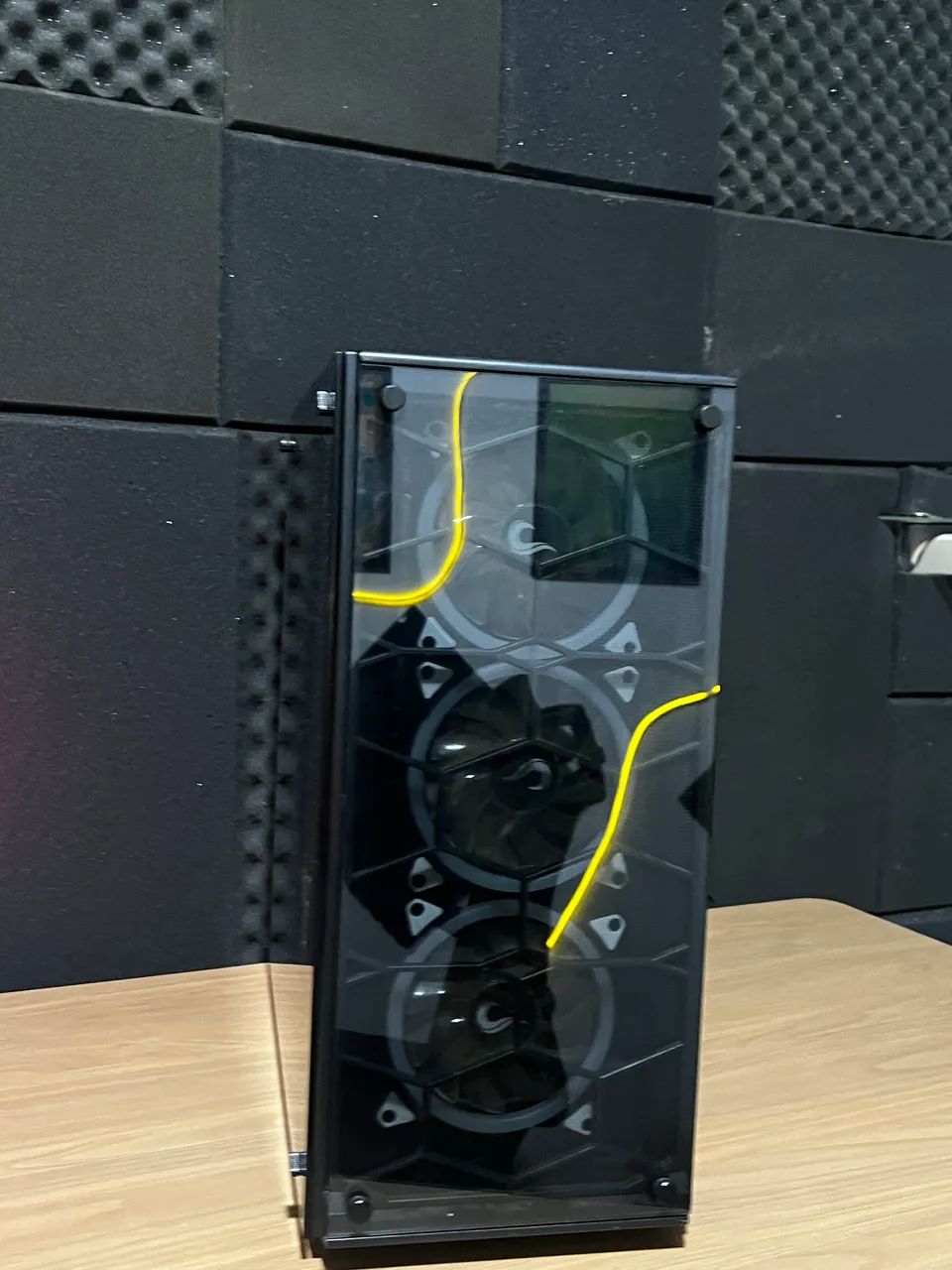 Gabinete Gamer Redragon c 4 Coolers e Controladora