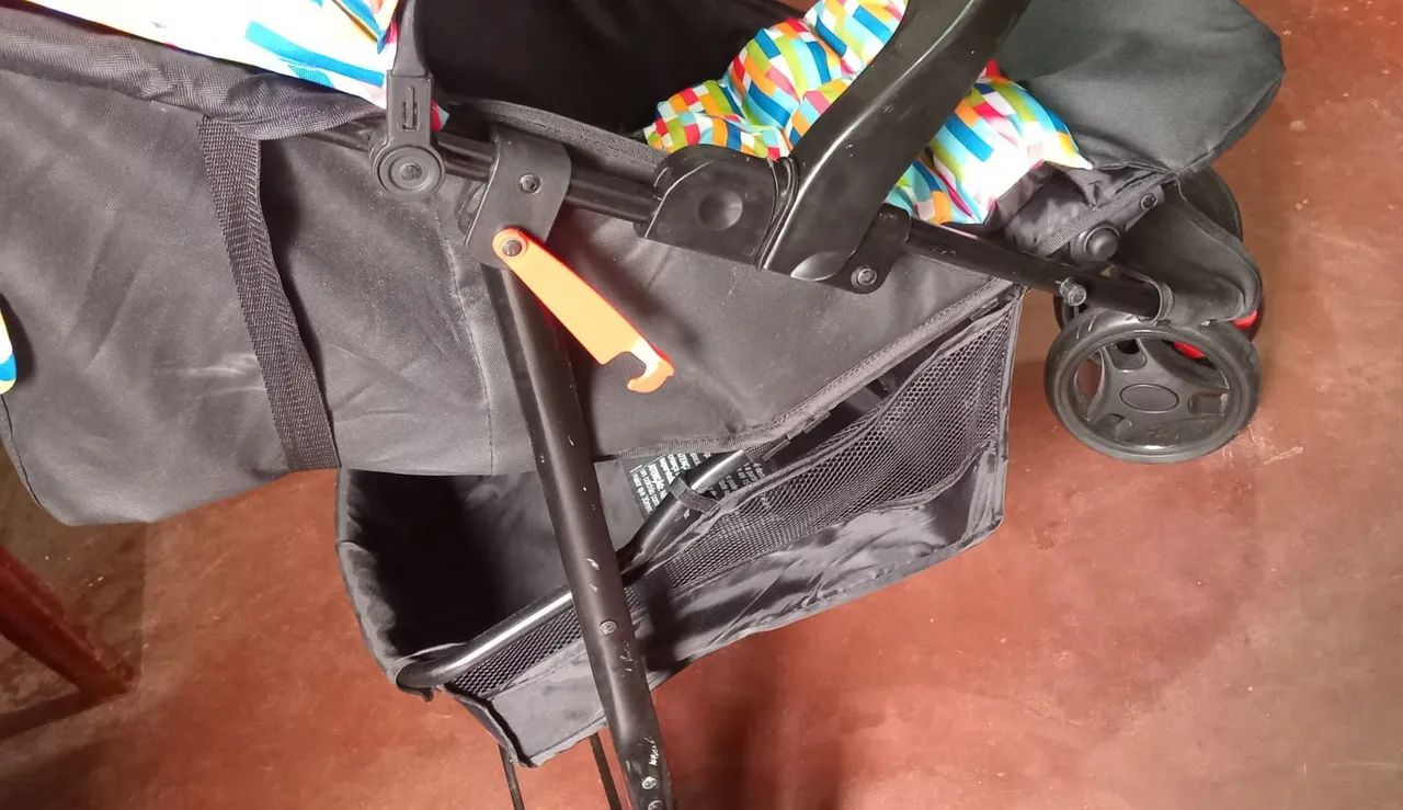 Carrinho de bebê Voyage - Foto 5