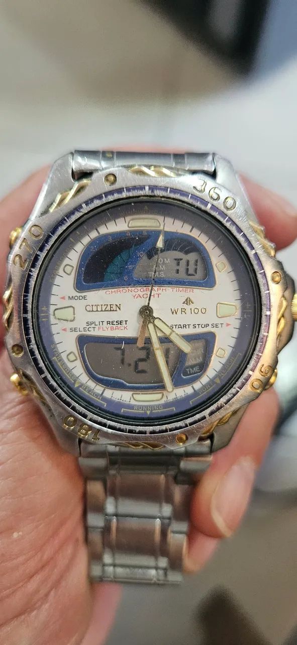 Citizen C211 - Foto 2