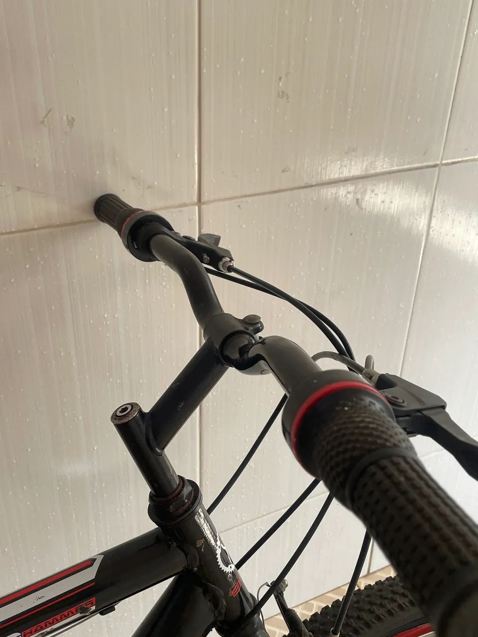 Bicicleta Aro 26 em Ótimo Estado de Conservação - Foto 5
