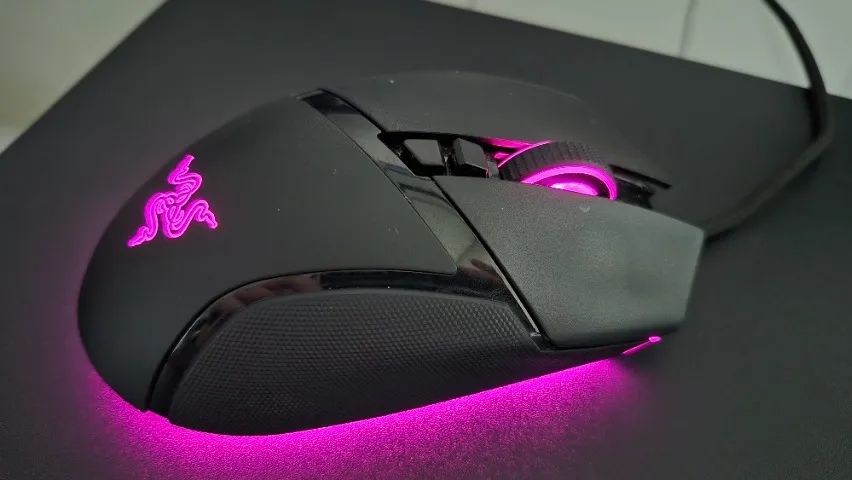 Mouse Razer Basilisk V3 - Foto 4