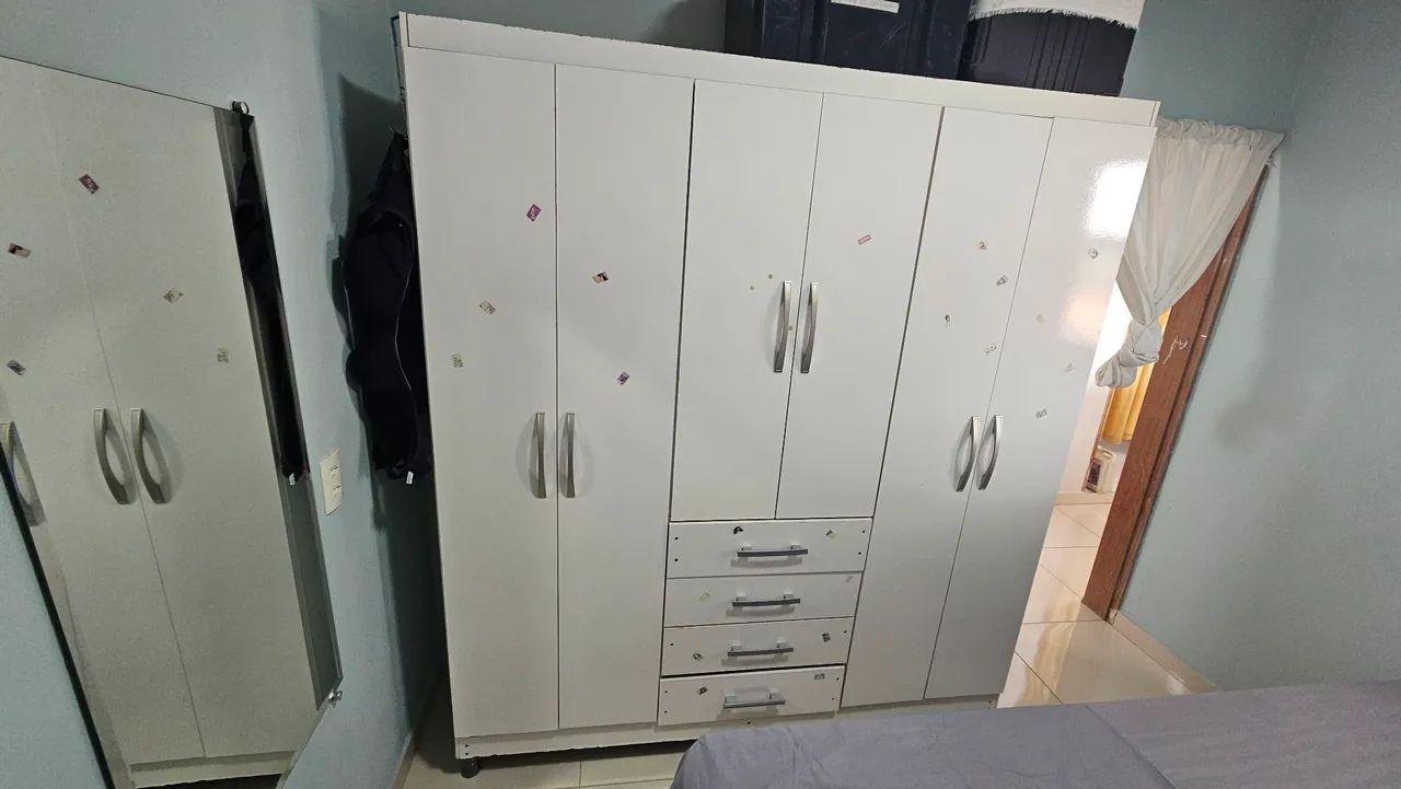 Guarda roupa casal 