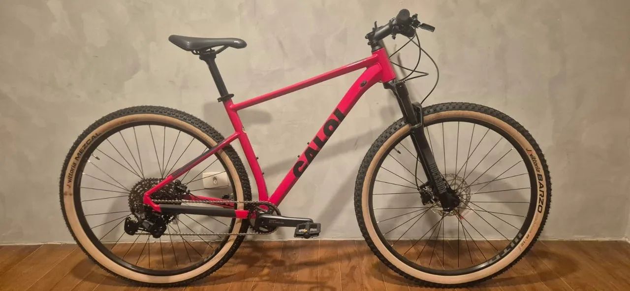 MTB Caloy explorer PRO aro 29