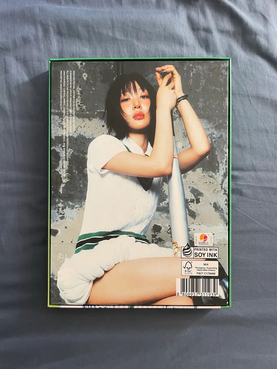 Cd Kpop Yves 3rd EP - Soft Error Completo - Foto 2
