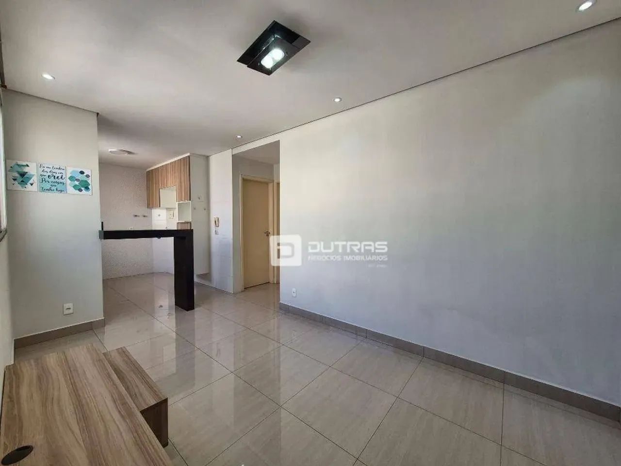 Apartamento para aluguel com 2 quartos no Piazza Brasile - Foto 2