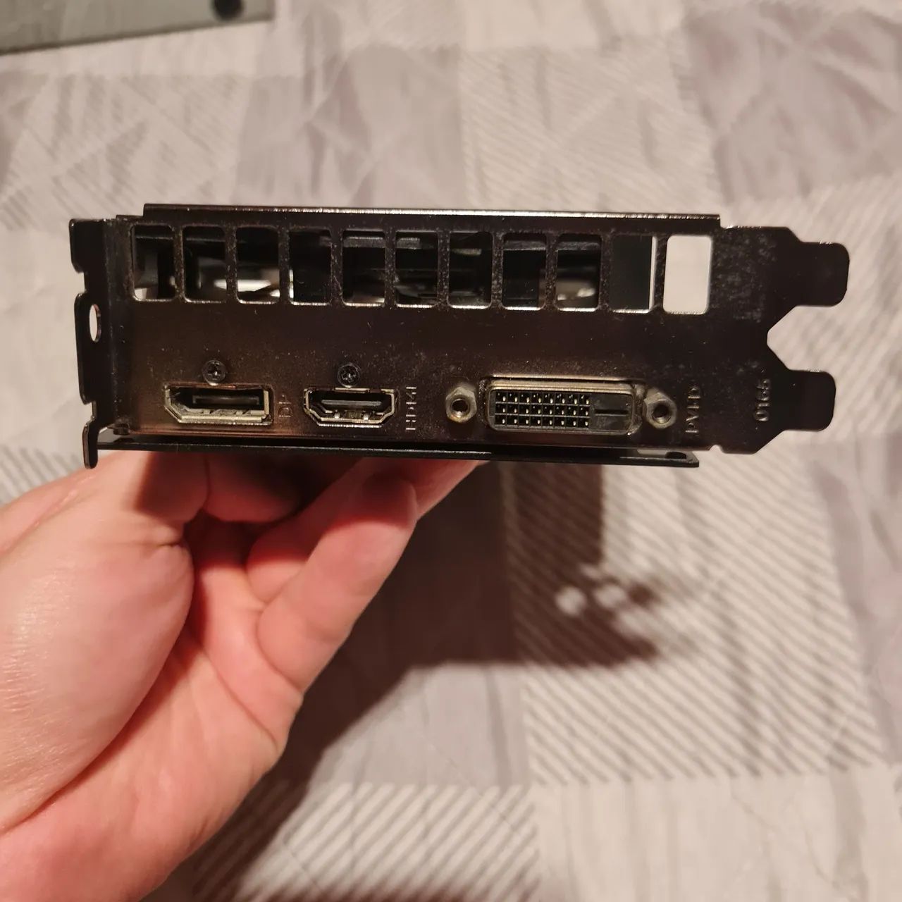 GALAX GEFORCE GTX 1660 - Foto 4