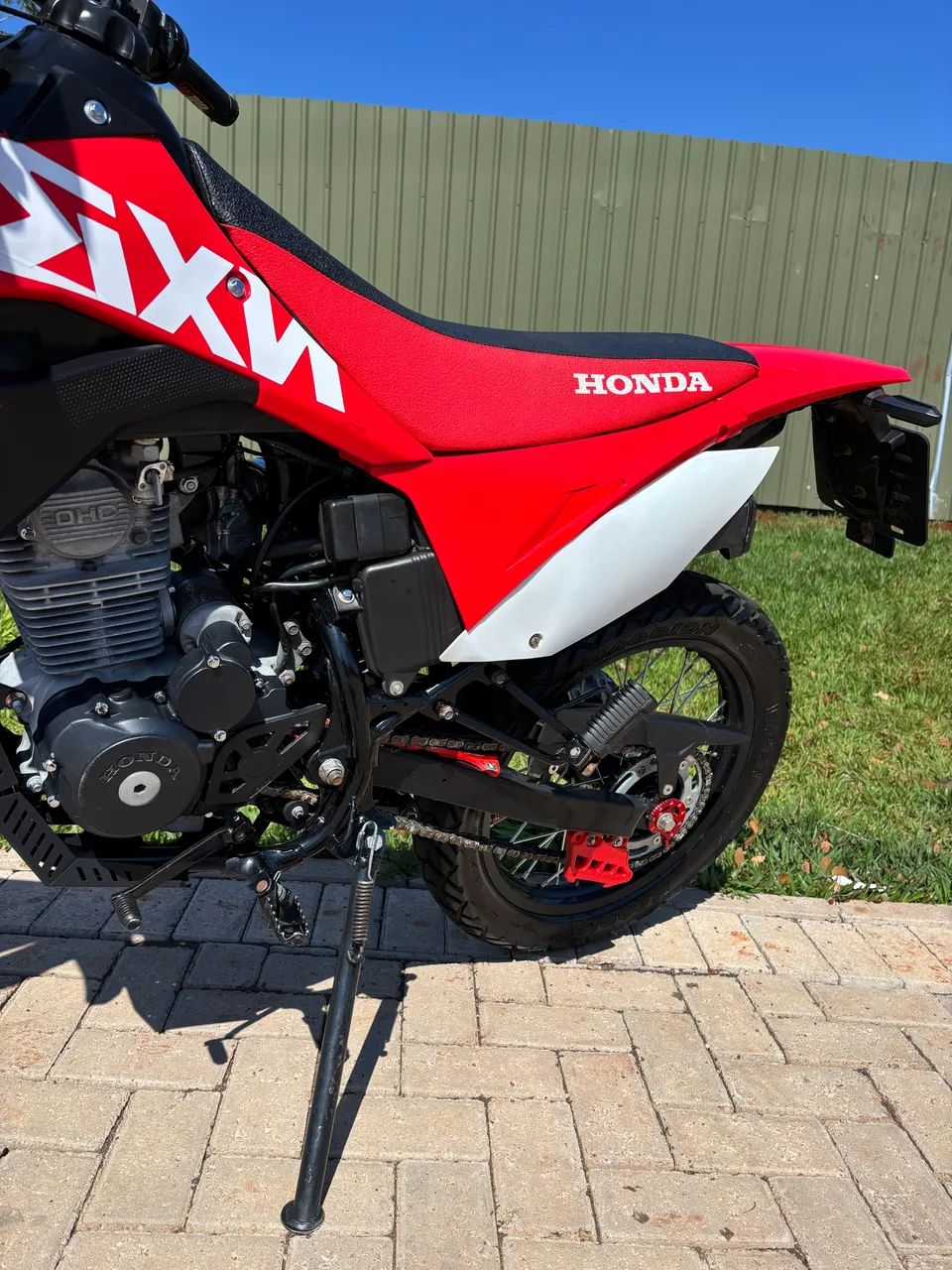 CRF de Rua - Bros 150 OHC - Foto 4