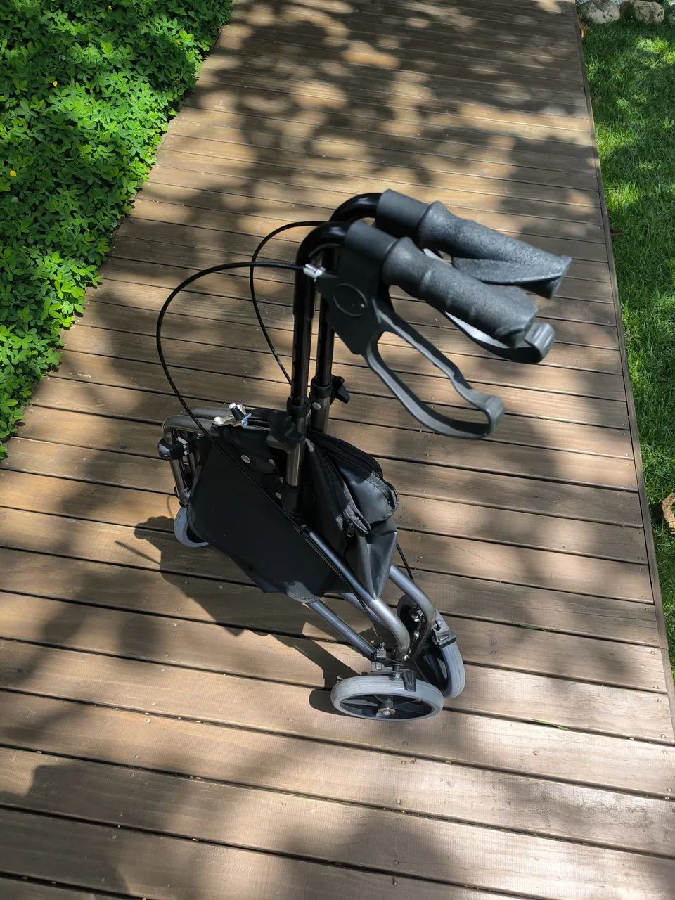 Andador 3 rodas - Foto 5