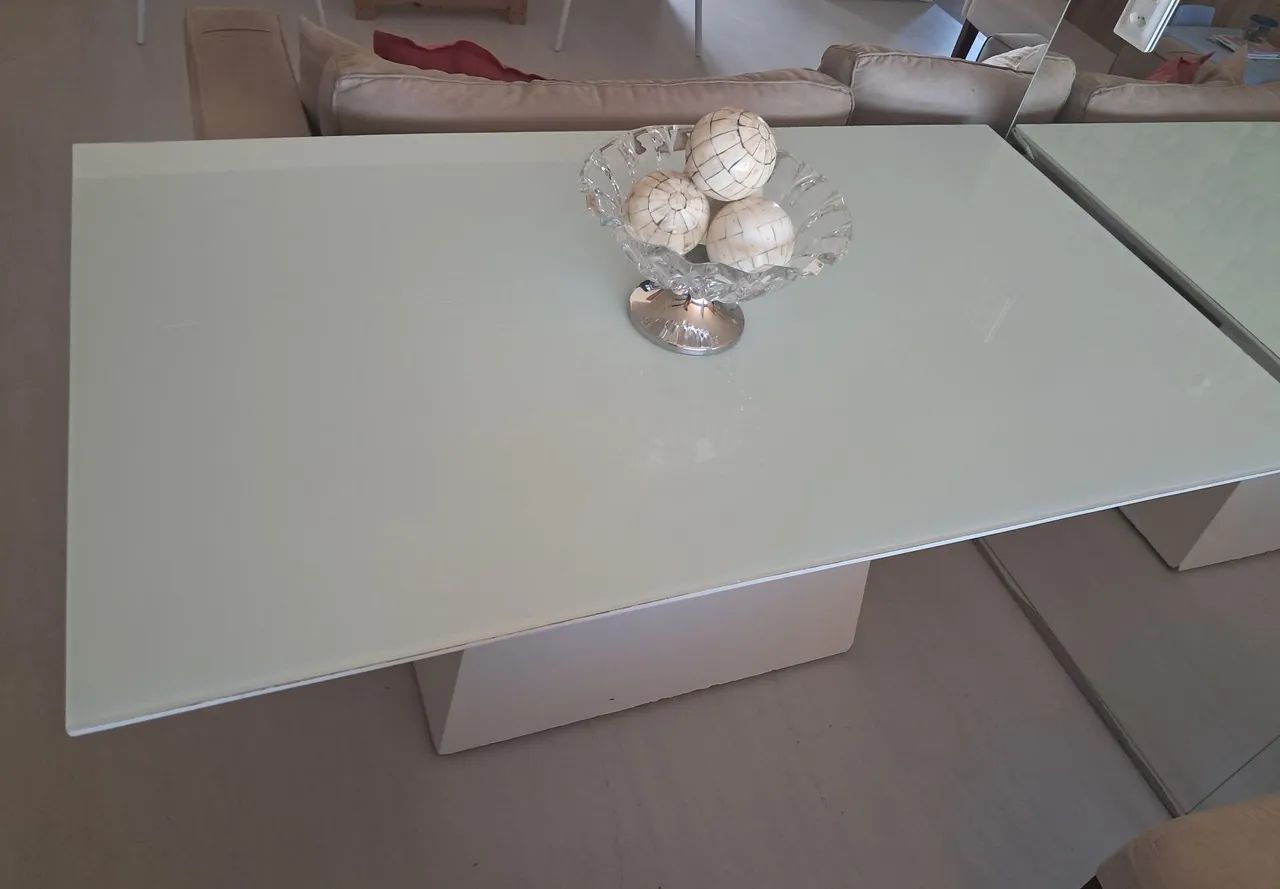 Mesa com tampo de vidro branca em laca - Foto 3