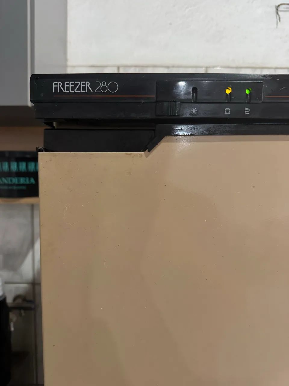     Freezer Consul 280L - Grande - Funcionando - Foto 2