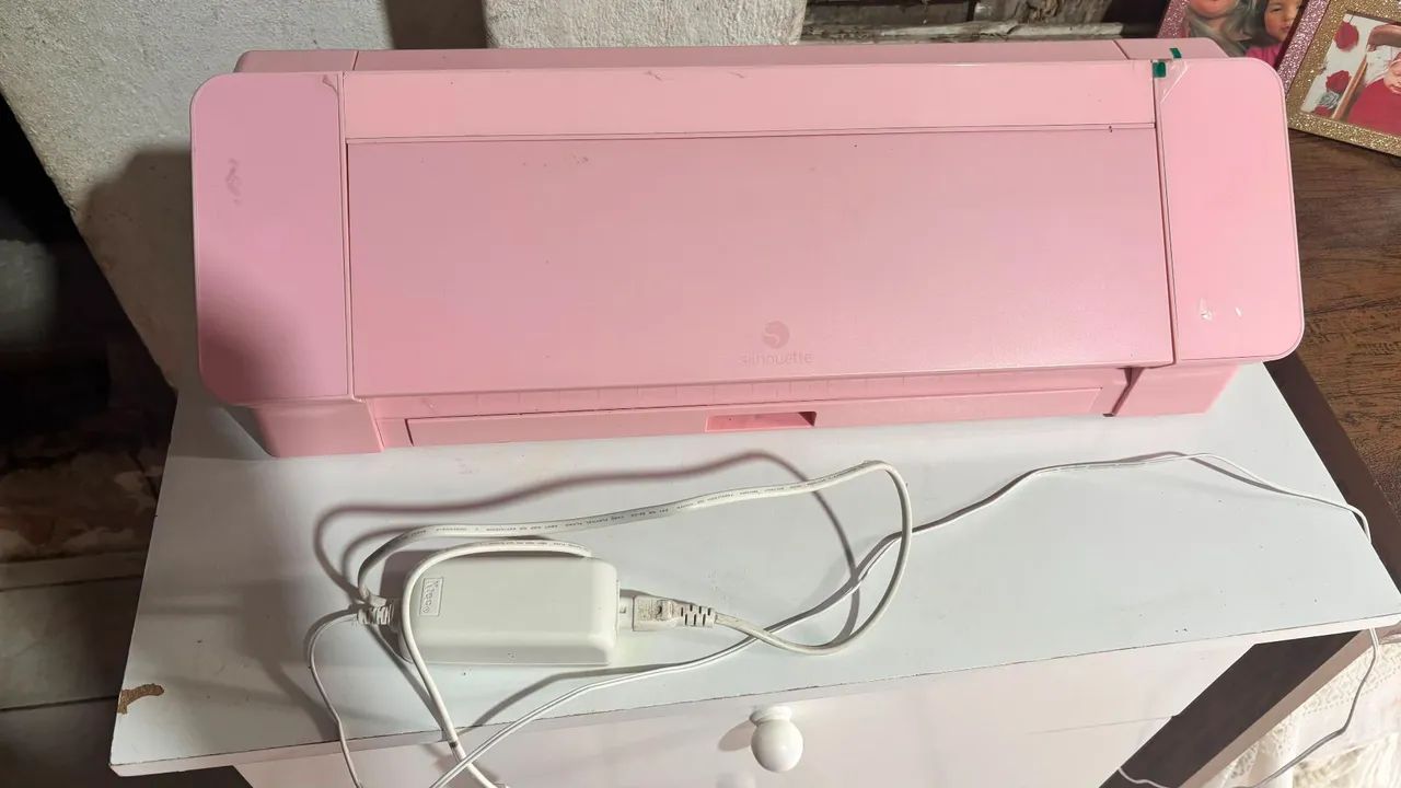 Silhouette Cameo 4