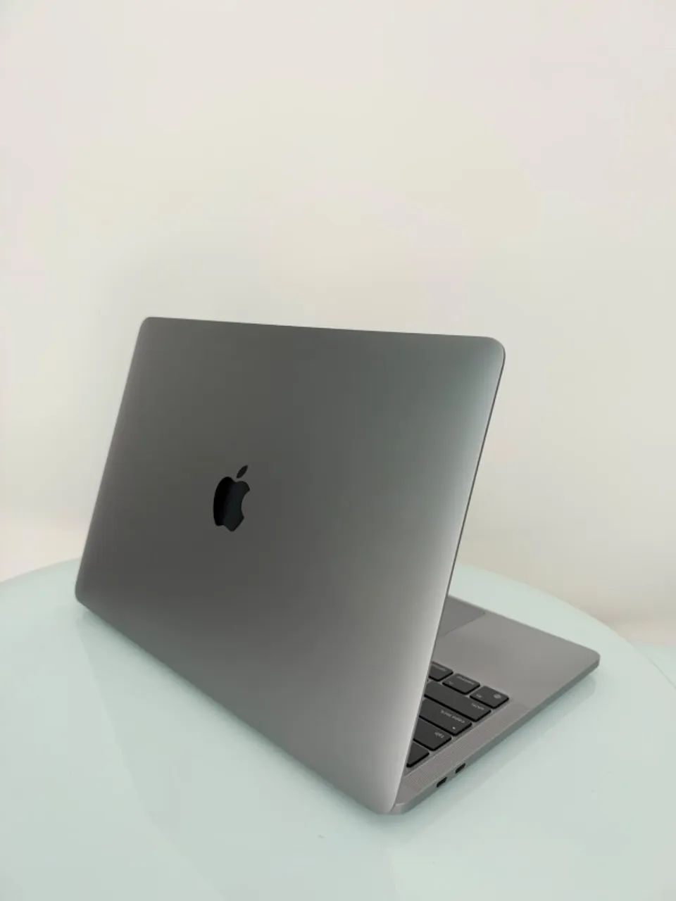 MacBook Pro A2338 2020 Apple Chip M1 16GB 1TB SSD - Notebooks