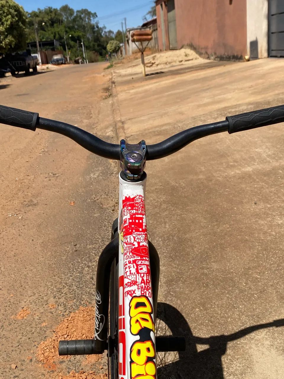 Gios 4 trix branca e vermelha - Foto 5