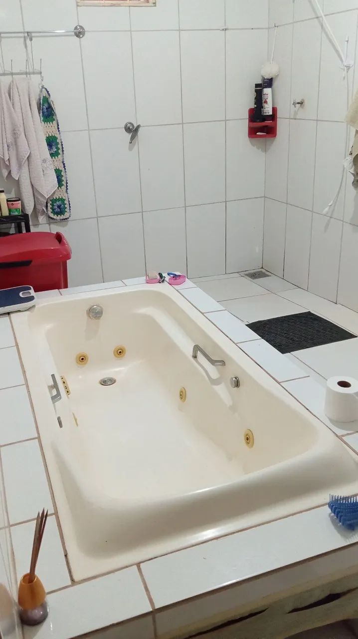 Vendo casa comercial, ótima localização  - Foto 2