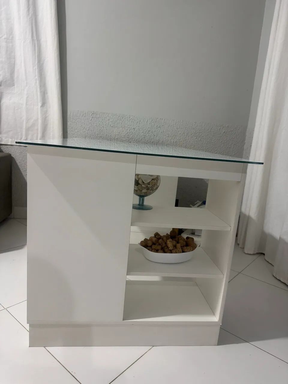 Mesa em MDF e vidro - Foto 2