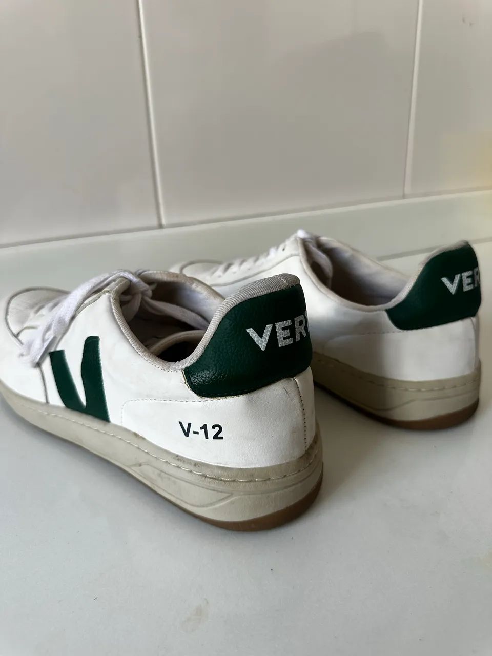 tênis veja v-12 branco e verde 39 - Foto 3