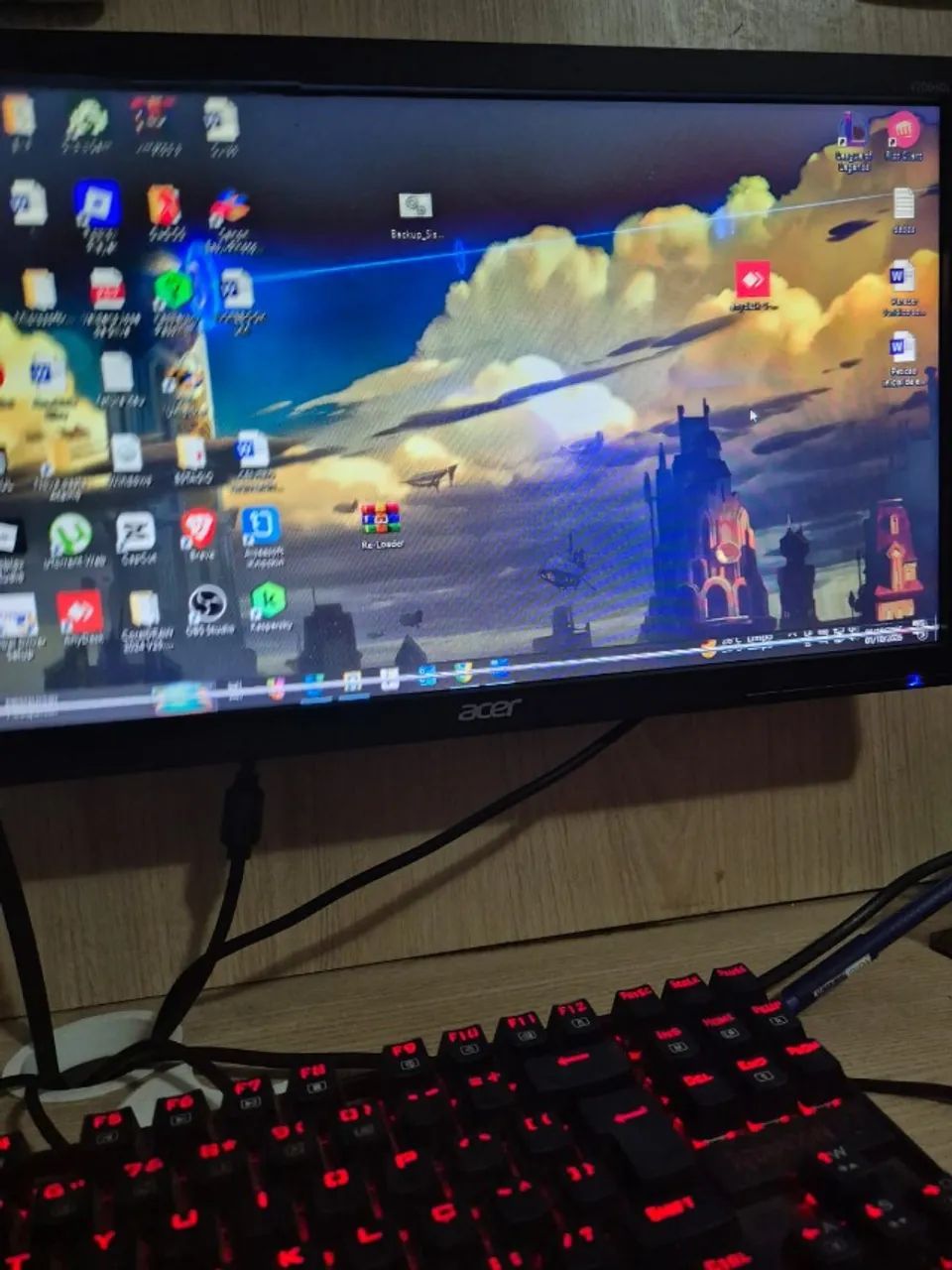 Monitor Acer (com linha) - Foto 2