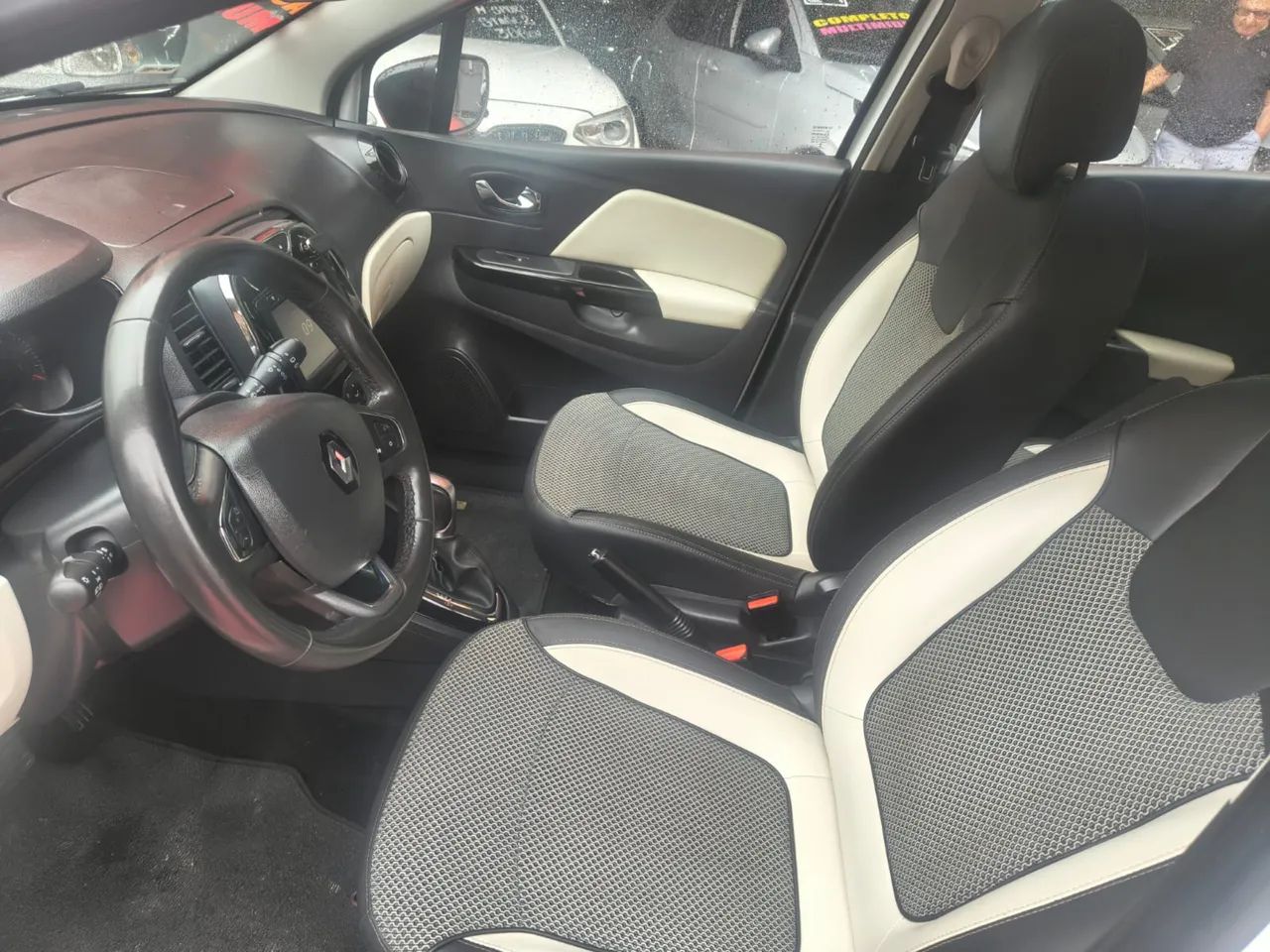 Renault Captur Intense 1.6 16V Flex 5P Aut. 2019 - Foto 2