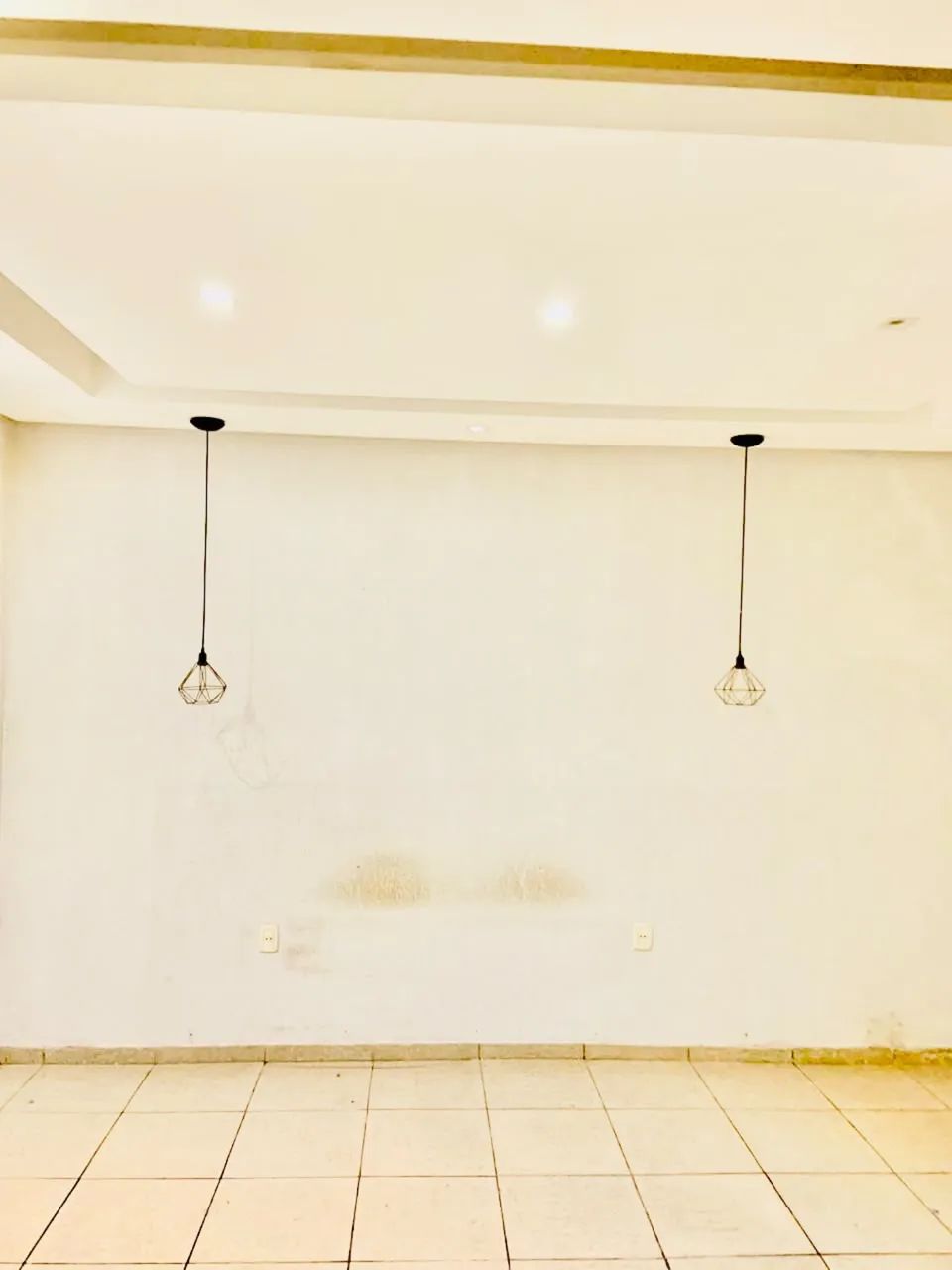 Vende-se casa sozinha no lote! - Foto 3