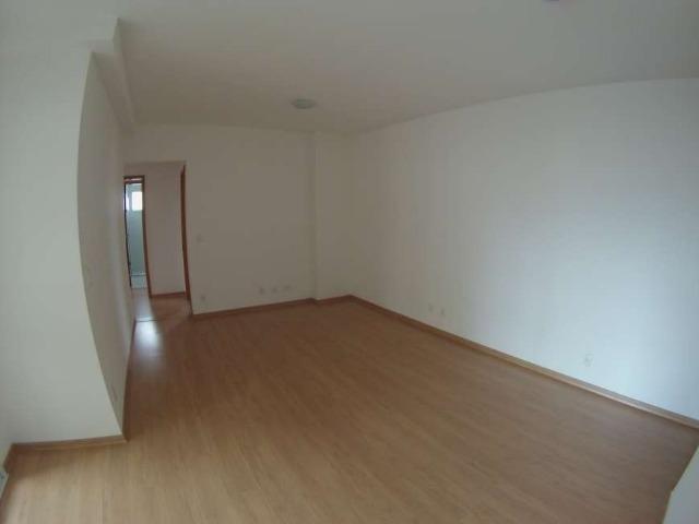 Apartamento 3 Dormitórios, suíte, varanda, 2 vagas I Parque Industrial - Foto 2