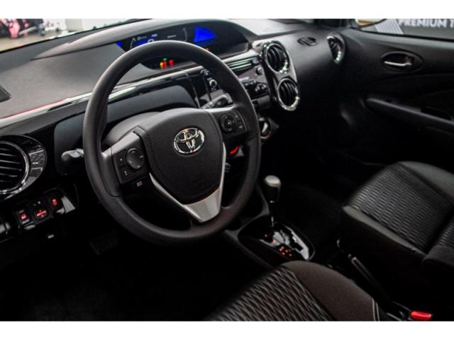 TOYOTA ETIOS 1.5 X PLUS 16V FLEX 4P 2019 - Foto 18