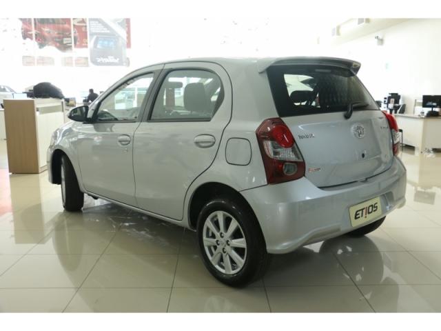 TOYOTA ETIOS 1.5 X PLUS 16V FLEX 4P 2019 - Foto 4