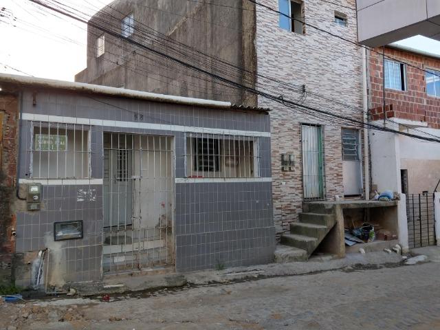 Aluga-se Uma casa no 27 de Novembro na UR02 Ibura