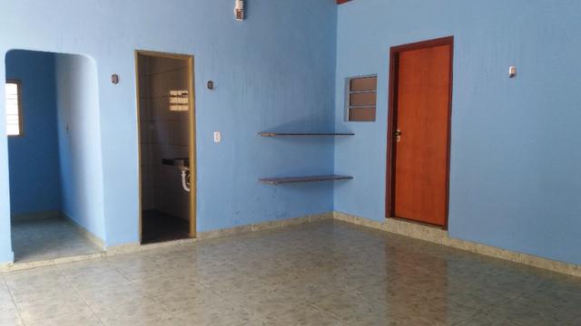 Casa a 150 Metros da Av. Goiás, Próxima da Rodoviária e Shopping Passeio das Águas - Foto 5
