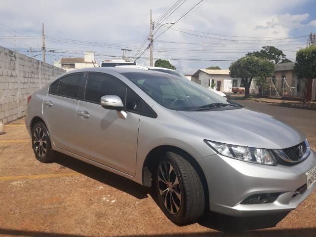 Vende-se carro Honda Cívic LXR 2016/Em Uberaba-MG