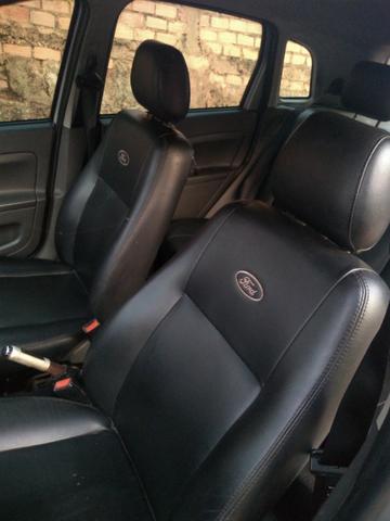 Ford Fiesta - Foto 5
