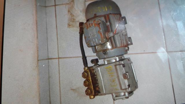 Bomba de alta pressão trifásico 800.00