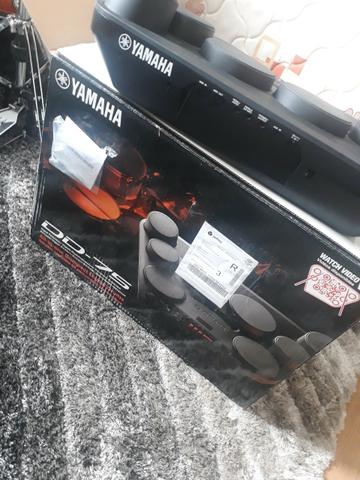 Bateria eletrônica Yamaha compacta - Foto 3