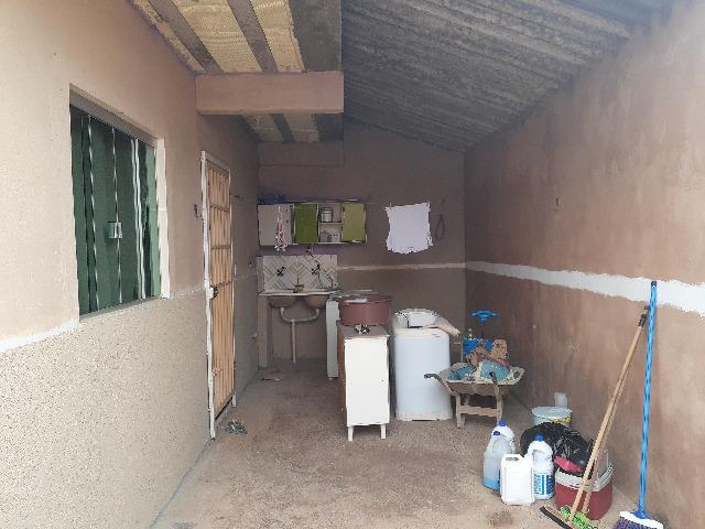 Vende-se uma casa no cond por do sol - Foto 6