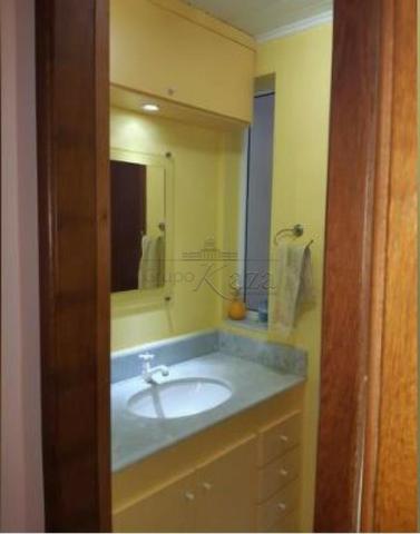 Apartamento Padrão 3 dormitórios - Foto 13