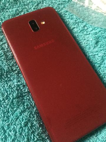 Vendo J6 Plus 32 GB Celular com o plástico na tela ainda - Foto 4