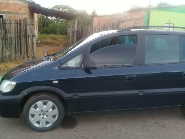 Vendo uma Zafira 2005 - Foto 2
