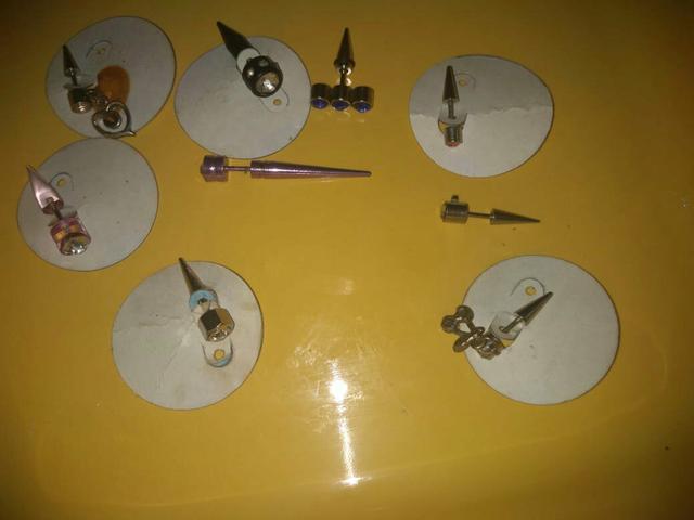 Piercings e alargadores - Foto 2