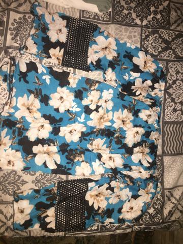 Roupas pra trocar logo